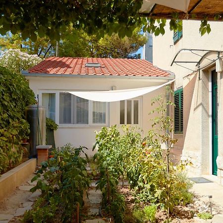 Studio Apartman Kacunic Split Exteriör bild